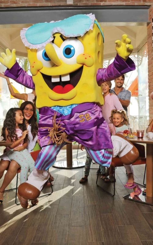Character-meal-at-Nickelodeon-Resort-Punta-Cana-5c6460ec46e0fb0001ca8ec1